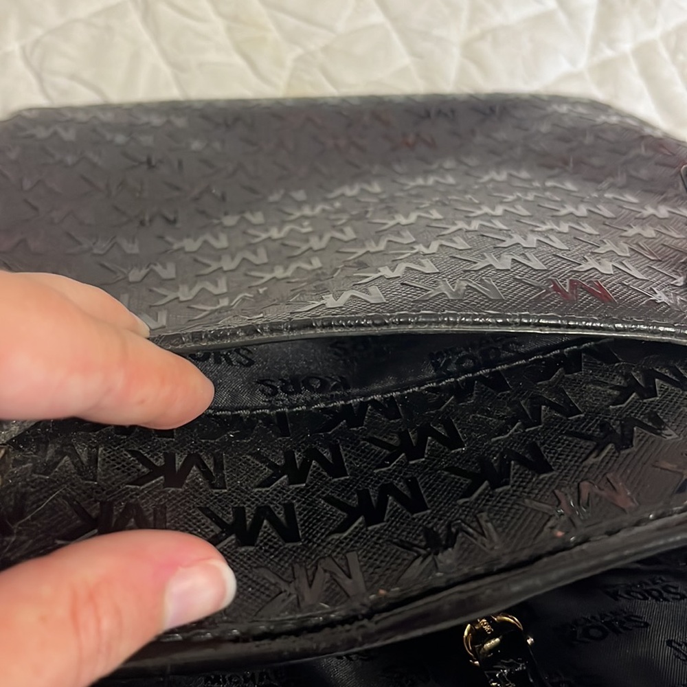 Michael Kors tote - Picture 4 of 9